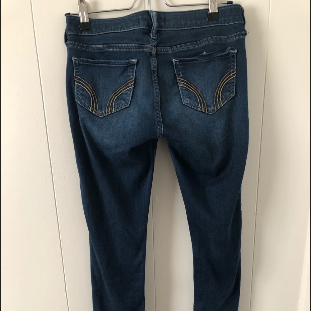 hollister blue jeans/ jeggings